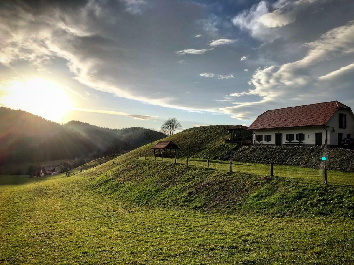 Store Tourist Farm Artisek 빌라 외부 사진